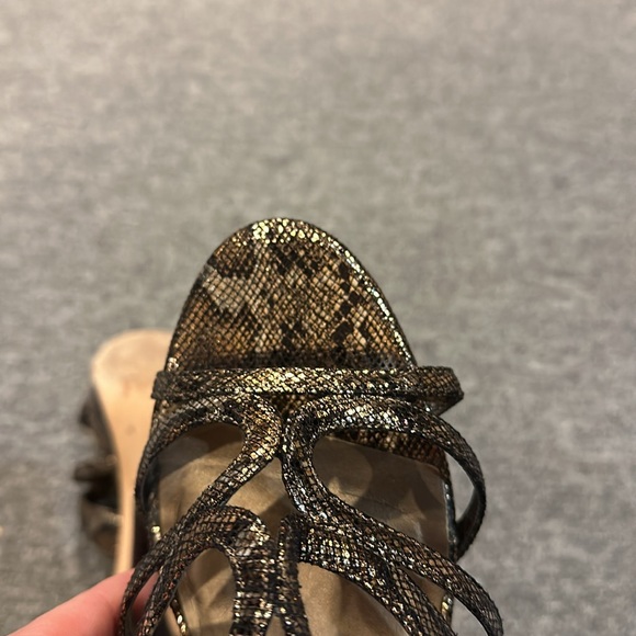 Brown/Gold White House Black Market heals. - Picture 5 of 5